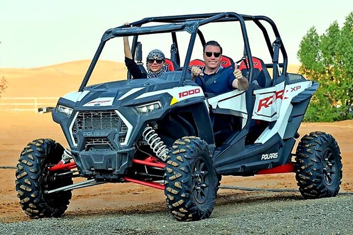 dubai-desert-safari-with-dune-buggy-ride-in-desert_1